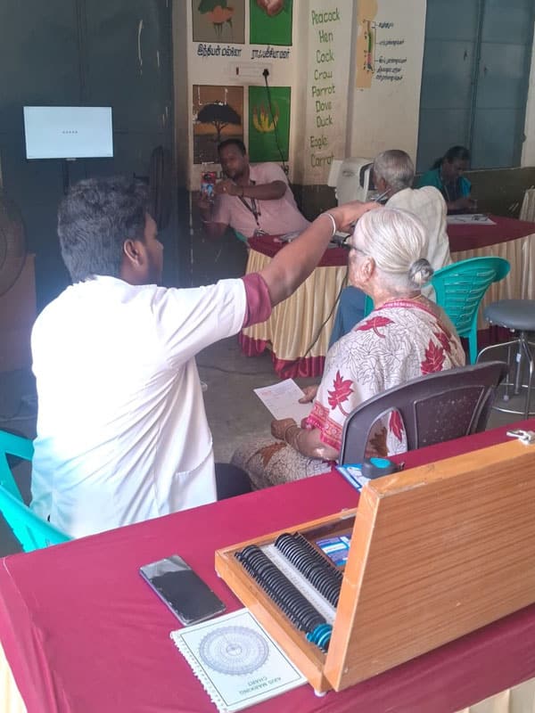 kutladampatti-medical-camp-img-6